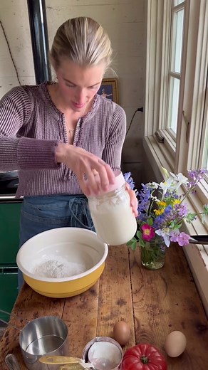 I’ve always liked to swoon Daniel with good cooking. And since this week is our 12 year anniversary I’ve been hip-deep in pans and dishes. 😎His favorite meal is chicken parmigiana, not a small ask. This year I upped the ante by rolling out homemade pasta, which made all the difference. Happy anniversary, @hogfathering 😘