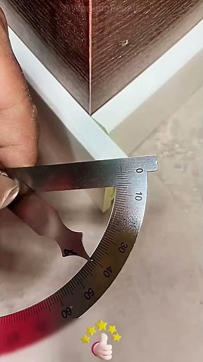 Measurement techniques for installing baseboard corners 🛠️🏠📏