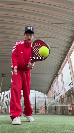 Padel deporte de divorciaos, feliz domingo, nos vemos en la gira 🎤