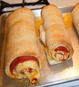 3.4M views · 90K shares | The Ultimate Pepperoni Roll!!! <3 Get the...