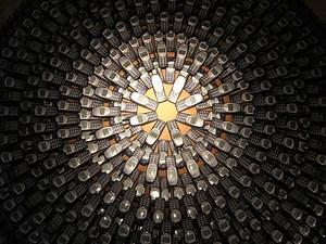 7 Awesome Mobile Phone Artists and Favorite Art Projects