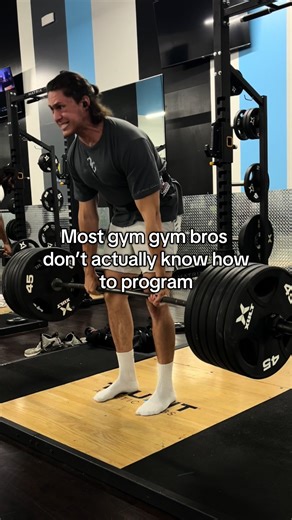 Explanation 👇 Wave loading is extremely complex and hard to understand. With one week going heavier and one week going lighter this can be flip flopped with certain lifts. So one week going heavier on squats and that same week you’ll go heavier on deadlifts. This allows for recovery between lifts which could be beneficial for tomorrow. A good wave loading program has solid rir and undulating periodization all thrown within there as well. RIR goes hand in hand with wave loading and changes the i