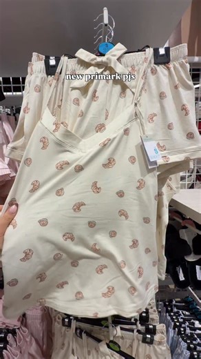 Sofia ♡ on Instagram: "so cute🥹🥐☕️"