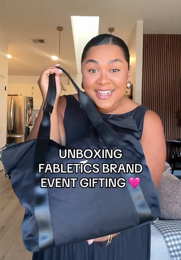 Major thank you to the entire @Fabletics team for the most incredible day! It was unforgettable 🥹 #fabletics #fableticshaul #fableticsunboxing #losangeles #fableticsclothes
