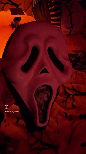 #knb scream ghost face mask from the first movie 1996 Casey Becker scene 💀💀💀💀💀💀💀💀💀☠️☠️☠️🕸️🕸️🕸️🕸️🕸️