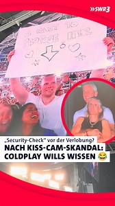 Wie findet ihr die Aktion? 😂 Nachdem Coldplay mit ihrer Kiss-Cam zuletzt einen riesigen Eklat ausgelöst hat, will Sänger Chris Martin jetzt offenbar auf Nummer Sicher gehen. Vor der Verlobung musste sich ein Paar in London deswegen erst einem „Sicherheits-Check“ unterziehen. 😆 | SWR3