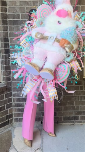 226 reactions · 12 shares | Santa Claus is Coming To Town!! You can find the Sweet Santa wreath in my Etsy shop! Ready to ship! He’s one of a kind! #wildaboutwreaths #christmas #doordecor #holidaydecorating #reels #etsyseller #reelitfeelit #wreath #santa #christmasdecorating #pink #sweetshop #bakery | Wild About Wreaths | Facebook