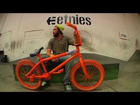 Tricks and tips - BMX Set Up: Aaron Ross