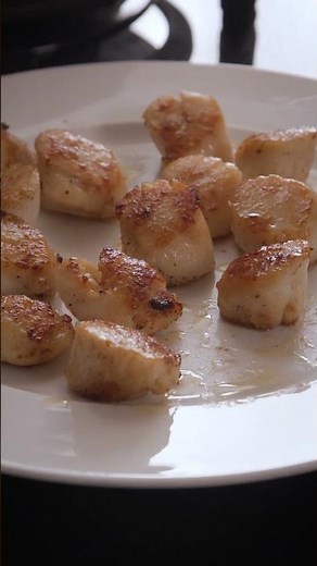 Creamy Garlic Scallops