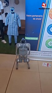 259K views · 21K reactions | | Un robot humanoïde programmé au Burkina a été présenté à la Semaine du Numérique tenue ce mardi 18 novembre à Ouagadougou. ---- #MoussoNews | Mousso News | Facebook