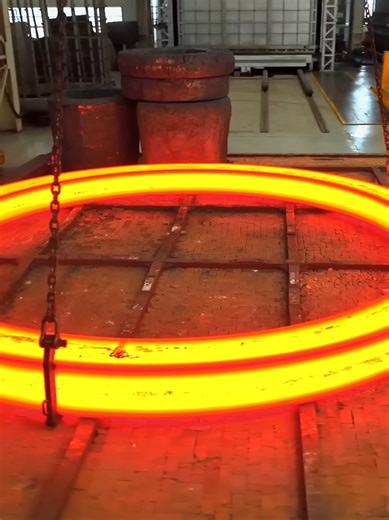 The Incredible Process of Making the Largest Wheels