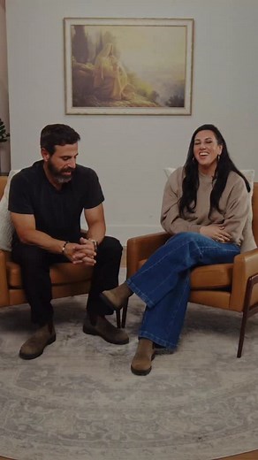 What’s a day at Jesus School like? Find out by joining us on Thursday, December 3rd, 2025, starting at 9:30 am for a day at Jesus School and House of Bethany! Jesus School Preview Day is the perfect opportunity to learn more about Jesus School, ask questions, and meet some of our team and students. Join us for this special time to worship Jesus and experience the heartbeat of Jesus School. Then, at 1:30 pm, you will experience what it’s like to be a part of the House of Bethany: Worship Academy.