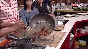 #IdolSaKusina: Watch as Chef Boy Logro cooks a special Pancit Buko Sotanghon where coconut meat is used as its main noodles! Visit www.gmanetwork.com/idolsakusina for more exciting recipes! | Idol Sa Kusina