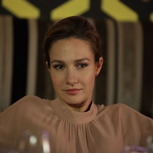 Рецензия на сериал «Никто не узнает»: драма о невыносимой сложности бытия с Евгенией Брик в главной роли