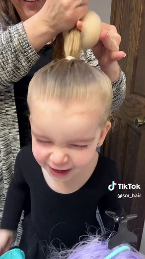 Quick and Easy Ballet Bun Tutorial for Dance Class