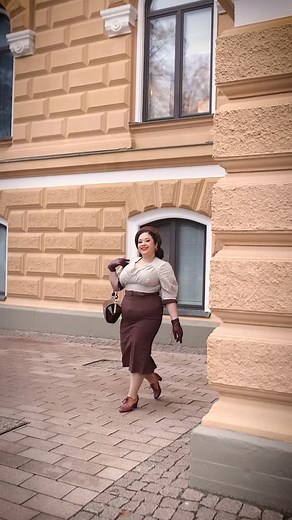 260 reactions · 11 comments | Gorgeous and guilty @cece_bombshell in our Bridgitte-Dora wiggle dressWould you like to see this dress in different colors? Remember Black week Friday going on up to 70% off don’t miss out ! . . . . #1950 #1950sstyle #1950sfashion #1940s #1940sfashion #misscandyflossofficial #misscandyfloss | Miss Candyfloss | Facebook