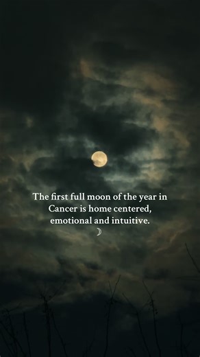 Harness Full Moon Energy: Cancer Rituals and Insights
