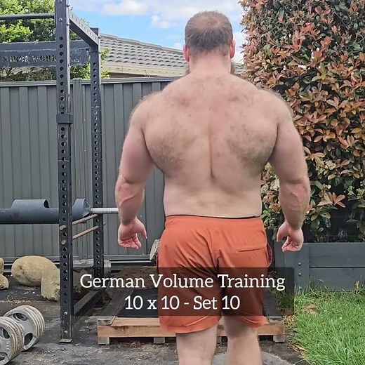 How to Build a Big Back - German Volume Training Set 10 #training #motivation #bodybuilding