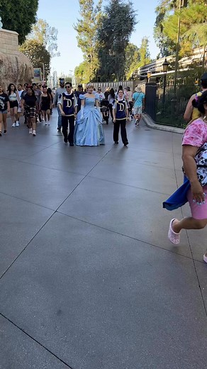Just Cinderella casually strolling through Disneyland #disney #disneyland Disneyland | gentlemansdisney