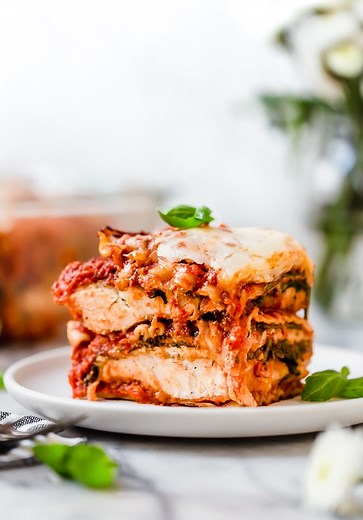 Chicken Parmesan Lasagna - Easy Dinner for a Crowd!