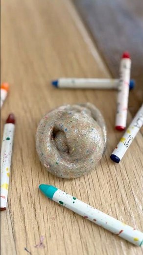 Don’t Throw Broken Crayons! Make This DIY Crayon Slime !!!