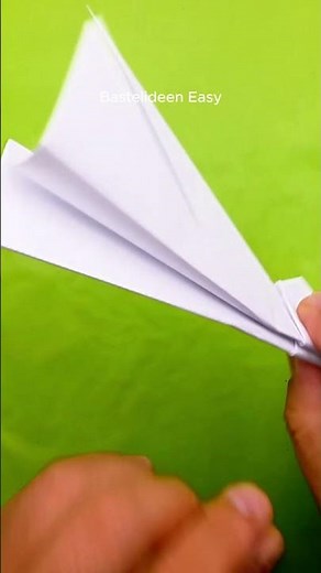 Papierflieger Falten Der Weit Fliegt A4 - Basteln Mit Papier
