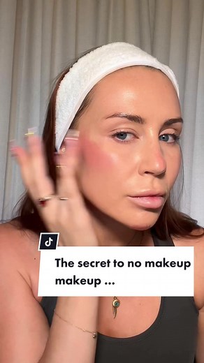 Achieve Super Dewy Skin with Makeup Revolution | Hydrating Primer & Liquid Blush Tutorial