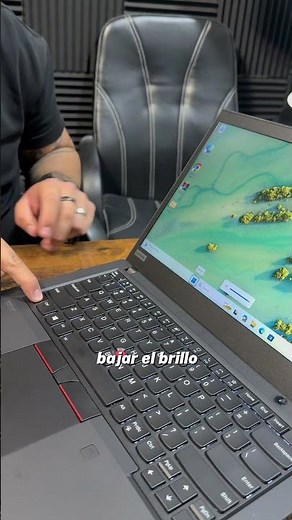 💻 The key that controls brightness and volume #LaptopTips #FnKey #WindowsTips #PixelLap #Technology