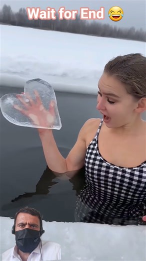 ice queen shorts 😍 #shorts #ice queen #ice #winter #pool #swim #galkina_anechka #youtubeshorts