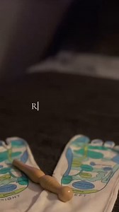 ✨ What is Reflexology? | Discover the Power of Pressure ✨ Have you ever wondered how a gentle touch to your feet could leave your entire body feeling balanced, relaxed, and recharged? 🦶💫 Reflexology is a therapeutic massage technique that targets specific pressure points on the feet, hands, and ears—each one corresponding to different organs and systems in your body. Rooted in ancient healing practices, reflexology works by stimulating your body’s natural healing pathways and restoring inner h