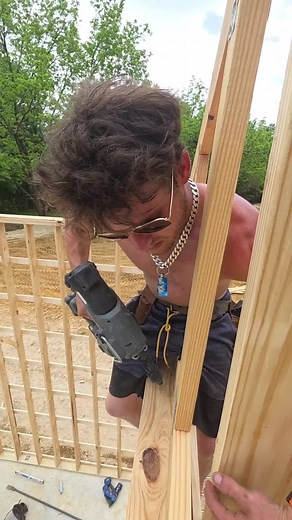 How to straighten a 50 foot truss | lag screw