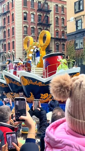 Doctor Peter, MD (: | Mirabel and Tio Bruno loved celebrating with the Madrigal Familia in NYC! Hope to see them real soon. Please direct all comments to Mirabel... | Instagram