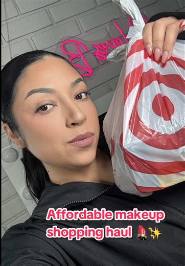 Professional MUA approved Target makeup haul 🛒✨ These are budget-friendly favorites I always recommend 💄🤍 #MakeupTok #TargetHaul #TargetMakeup #BudgetMakeup #DrugstoreMakeup #MUAApproved #ProMUA #ClientMakeup #MakeupShopping #AffordableMakeup #MakeupTips #MakeupForClients