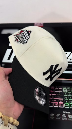 New Era New York Yankees World Series 1999 Chrome Classic Two Tone Edition A Frame Snapback Hat