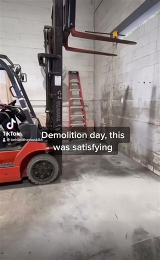 #forklift #forkliftoperator #demolition #fyp #fypシ #fypシ゚viral #foryoupage