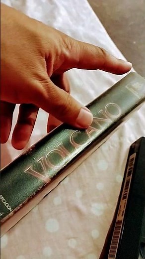 vhs volcano 1997. con Tommy Lee Jones,Anne hache, don Cheadle, Keith David, John Carroll linch.