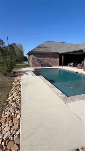 Spray deck is the absolute best Coating system that you can put around a pool deck and it’s also great for patios, carports and driveways #PoolDeck #DecorativeConcrete #ConcreteCoatings #SprayDeck