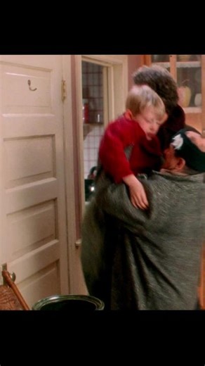 Home Alone part 3 #movies #homealone #fuuny #movieclips #tiktok