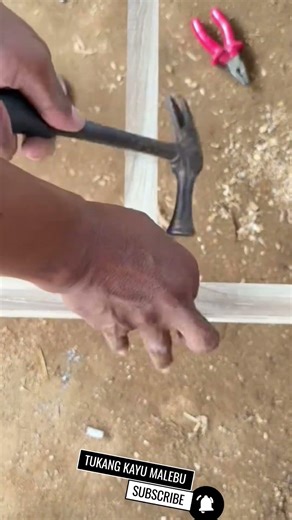 Easy trick to install bolts to strengthen wood joints #woodworking #wood #woodscraft #diy #tools