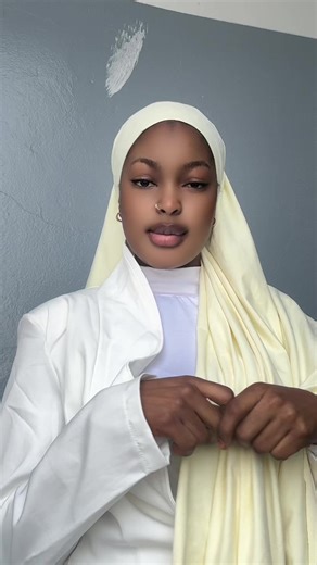 @Twin_Ousseynatou👭 @Shérifa_Hassana @twin_HassaOussey.fans @tyfachou22bby❤️ @Kardiata HassaOussey👭 #galsen221🇸🇳🇸🇳