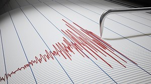 Residents react to rare Northeast earthquake