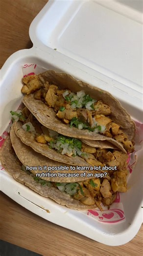 when i started to eat clean, i started to feel myself a way better! no refined sugar, no fast food but still enjoy the food!😭🥙 @Fitia: Calorie Counter & Diet helped a lot! #modeling #healthylifestyle #healthy #food