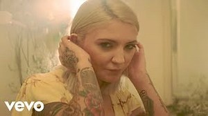 Julia Michaels - What A Time (feat. Niall Horan)