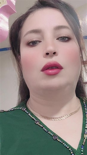 Vidéos de اًًُلفريزةً🍓 (@fraise1113) avec son original - 𝐘𝐚𝐬𝐬𝐢𝐧𝐞 𝐚𝐦𝐚𝐳𝐢𝐠𝐡