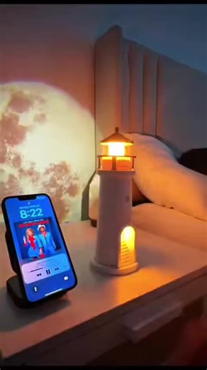 It’s a lighthouse-shaped lamp that projects the moon and has a speaker to listen relaxing 🎵 ❤️#moon #stars #moonprojector #lighthouse #lamp