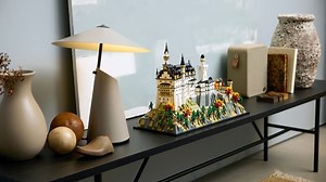 Three details with bigger stories in LEGO Architecture 21063 Neuschwanstein Castle