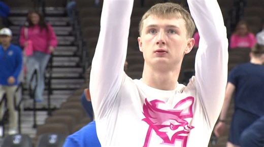 Kelly Dix, mother of Creighton basketball senior Josh Dix, passes away after battle with cancer