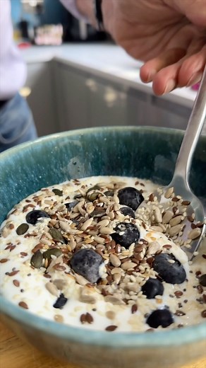 Tim Spector MSC FRCP MD FRSB OBE on Instagram: "The simplest way to make your own kefir at home 👇 While this method will only work for a couple of batches at most, it’s a great way to start fermenting at home without making the commitment to caring for kefir grains. All you need is a jar, some kefir and milk. For every 250ml of milk you’ll need about 1tbsp of kefir. Mix the two together in a glass jar and leave at room temperature for 24 hours then place in the fridge overnight ready to use for