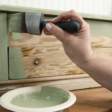 Ever wondered how to get that beautifully aged, crackled finish? #milkpaint