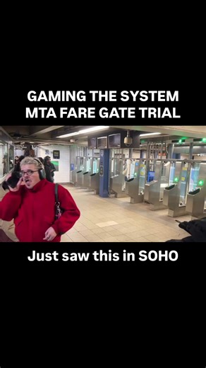 #onassignment Reporting today on the MTA's pilot program to install new fare gates that supposedly deter fare beating. Apparently some individuals were doing their own field testing. Find out what it's all about on #fox5ny 10p News. Ch5 NYC & live stream on free #foxlocal NY app! @_streetsoldiers @fox5ny